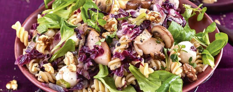 1 22 Nudelsalat Mit Radicchio Und Birnen 1920x760px D42baaae
