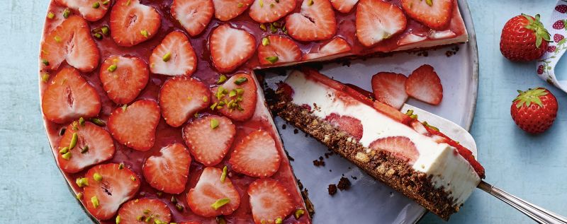 3 20 No Bake Strawberry Cheesecake 1920x760px 9f2b80f8