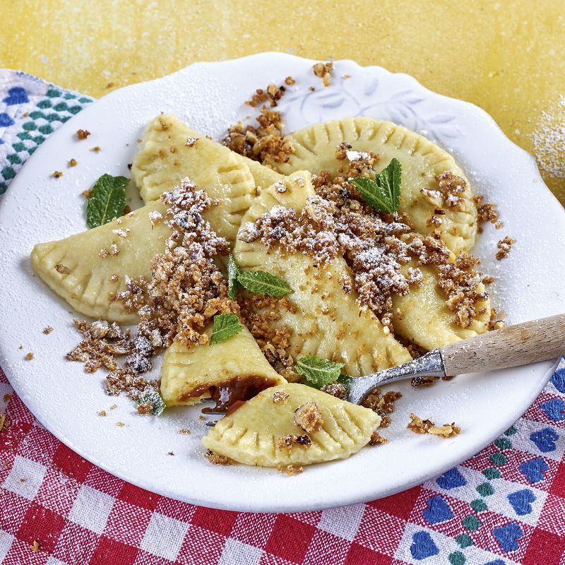 4 21 Teigtaschen Mit Zwetschgenmus 1600x1600px 2d9fe413