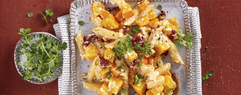 5 22 Baked Feta Pasta Mit Kuerbis 1920x760px 3e925025