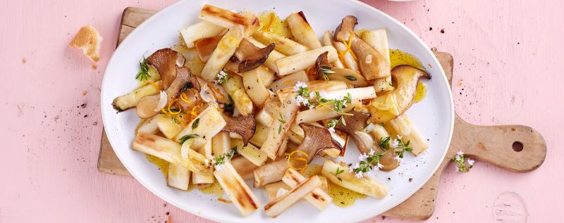 3 24 Lauwarmer Spargelsalat Mit Pilzen 1920x760px 9a20a4aa