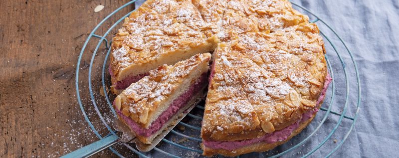 4 22 Brombeer Bienenstich 1920x760px D6eec90c