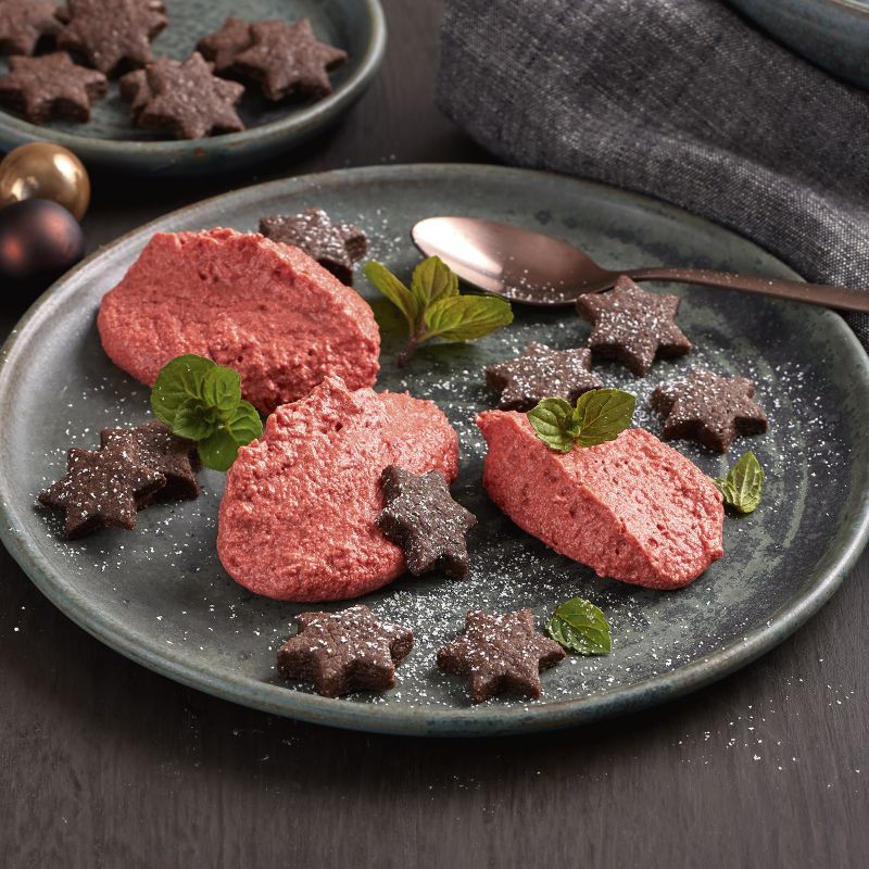 6 21 Rote Bete Himbeer Mousse Mit Schokosternen 1600x1600px 2cc46265
