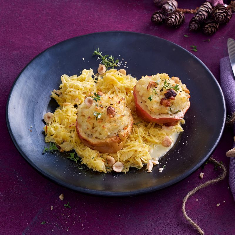 6 24 Nussrisotto Brataepfel Mit Safran Rahm Sauerkraut 1600x1600px 8ccb0587