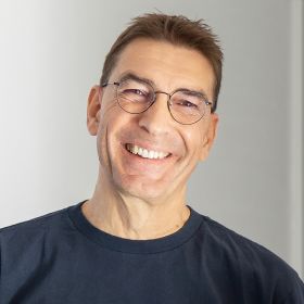 Manfred Ott, Geschäftsführer