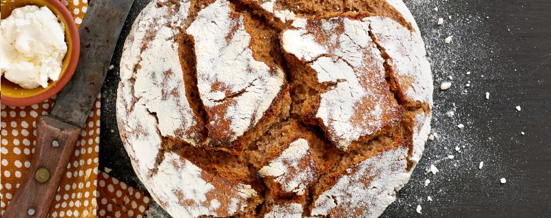 2 24 Emmer Weizen Brot 1920x760px 60888308