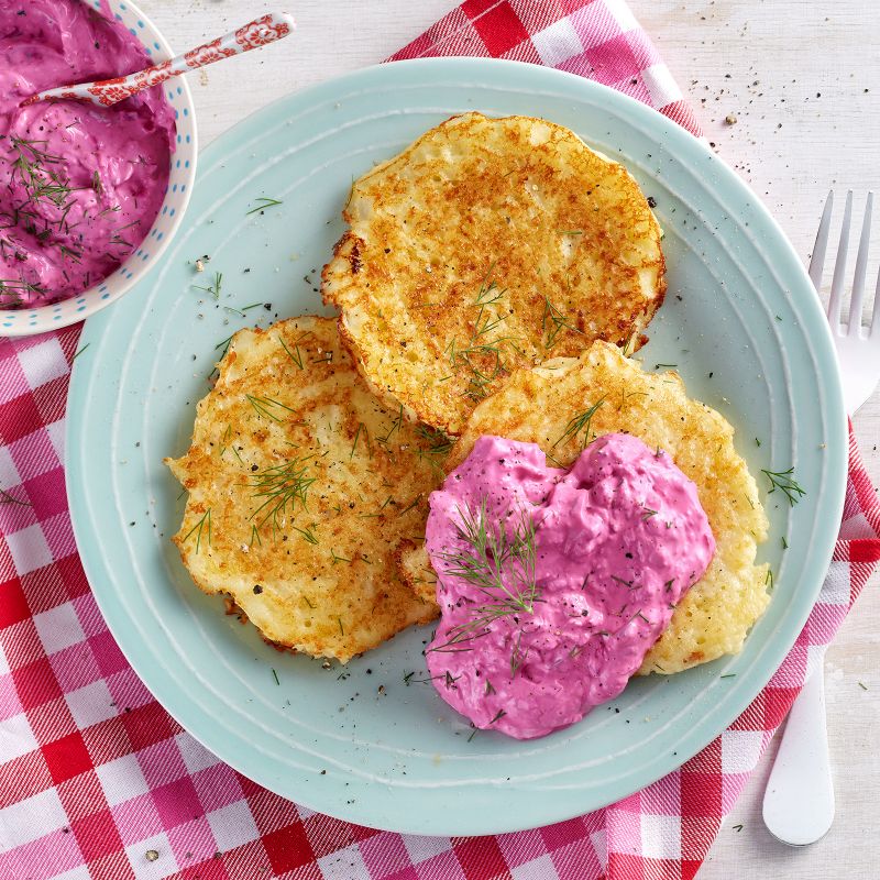 6 24 Allgaeuer Reiberdatschi Mit Rote Bete Dillquark 1600x1600px F95b698f