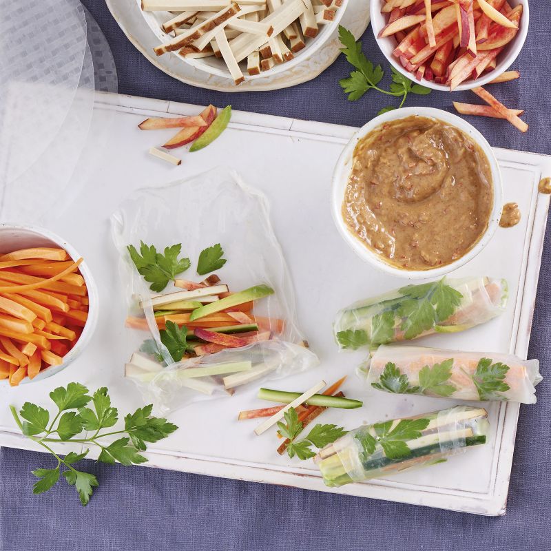 4 22 Sommerrollen Mit Aprikosen Mandel Dip 1600x1600px B0ec0b7e