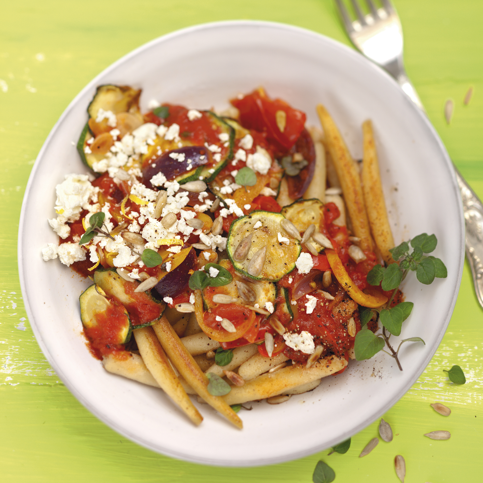 2 12 Schupfnudeln Mit Paprika Zucchini Gemuese 1600x1600px