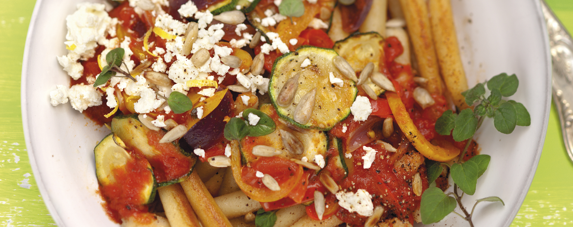 2 12 Schupfnudeln Mit Paprika Zucchini Gemuese 1920x760px