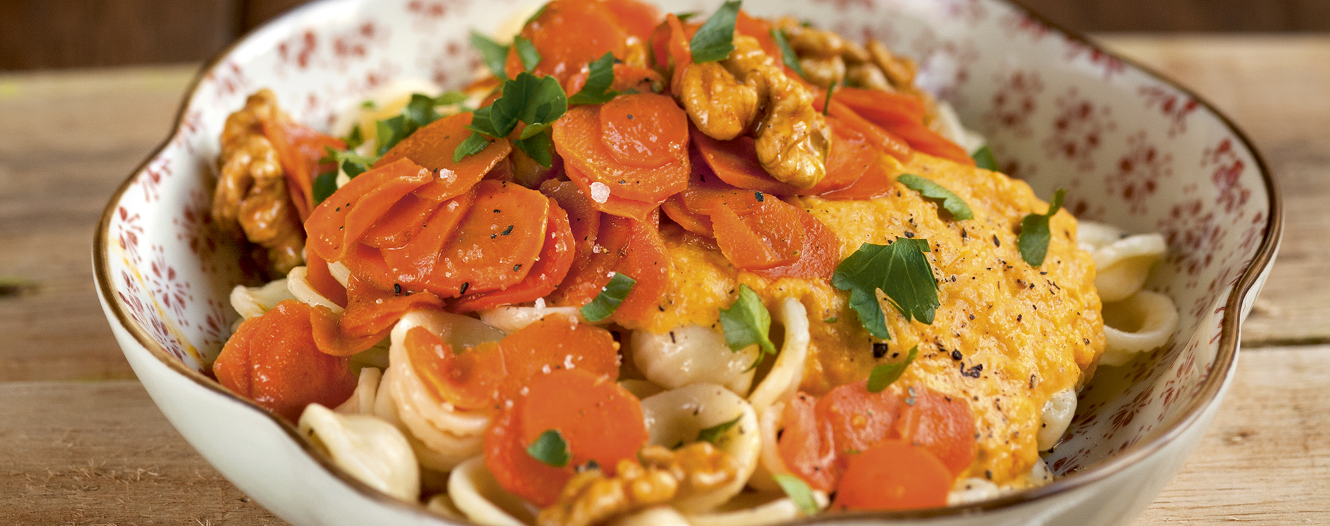 1 13 Orecchiette Mit Karamellisierten Moehren 1920x760px