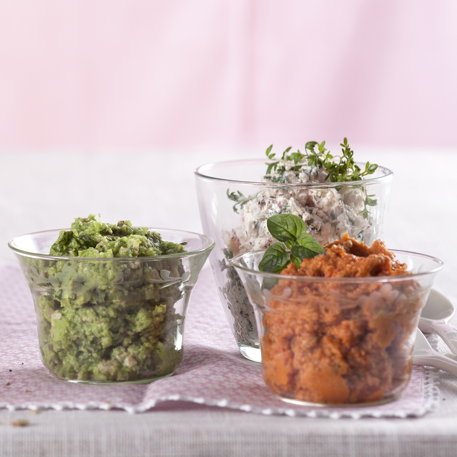 2 14 Dreierlei Brotaufstriche 1600x1600px