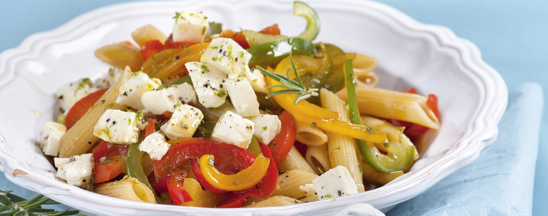 4 14 Paprika Pasta Tricolore 1920x760px