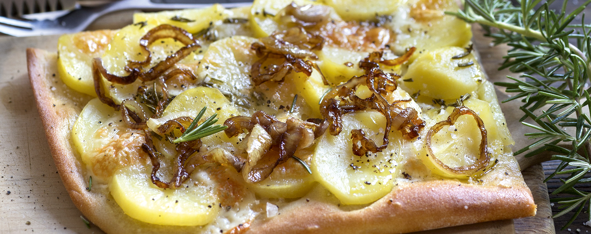 5 14 Kartoffelpizza 1920x760px