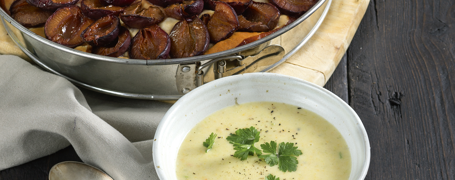 5 15 Kartoffelsuppe Mit Zwetschgenkuchen 1920x760px