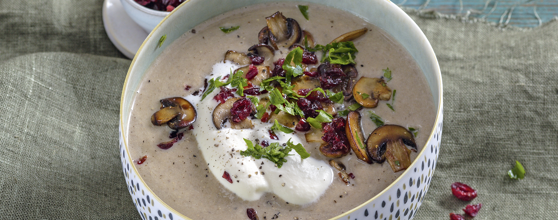5 16 Champignon Cremesuppe 1920x760px
