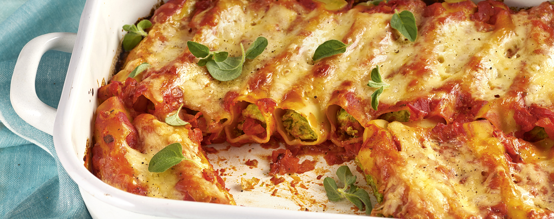 3 17 Cannelloni Mit Erbsen Ricotta Fuellung 1920x760px