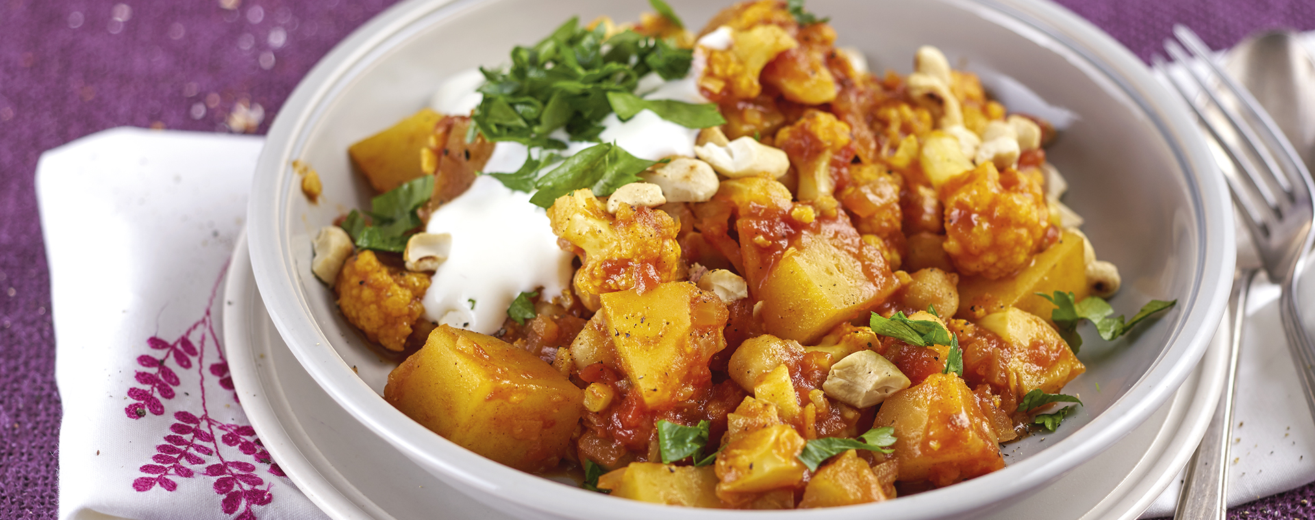 2 18 Blumenkohl Kartoffel Curry 1920x760px