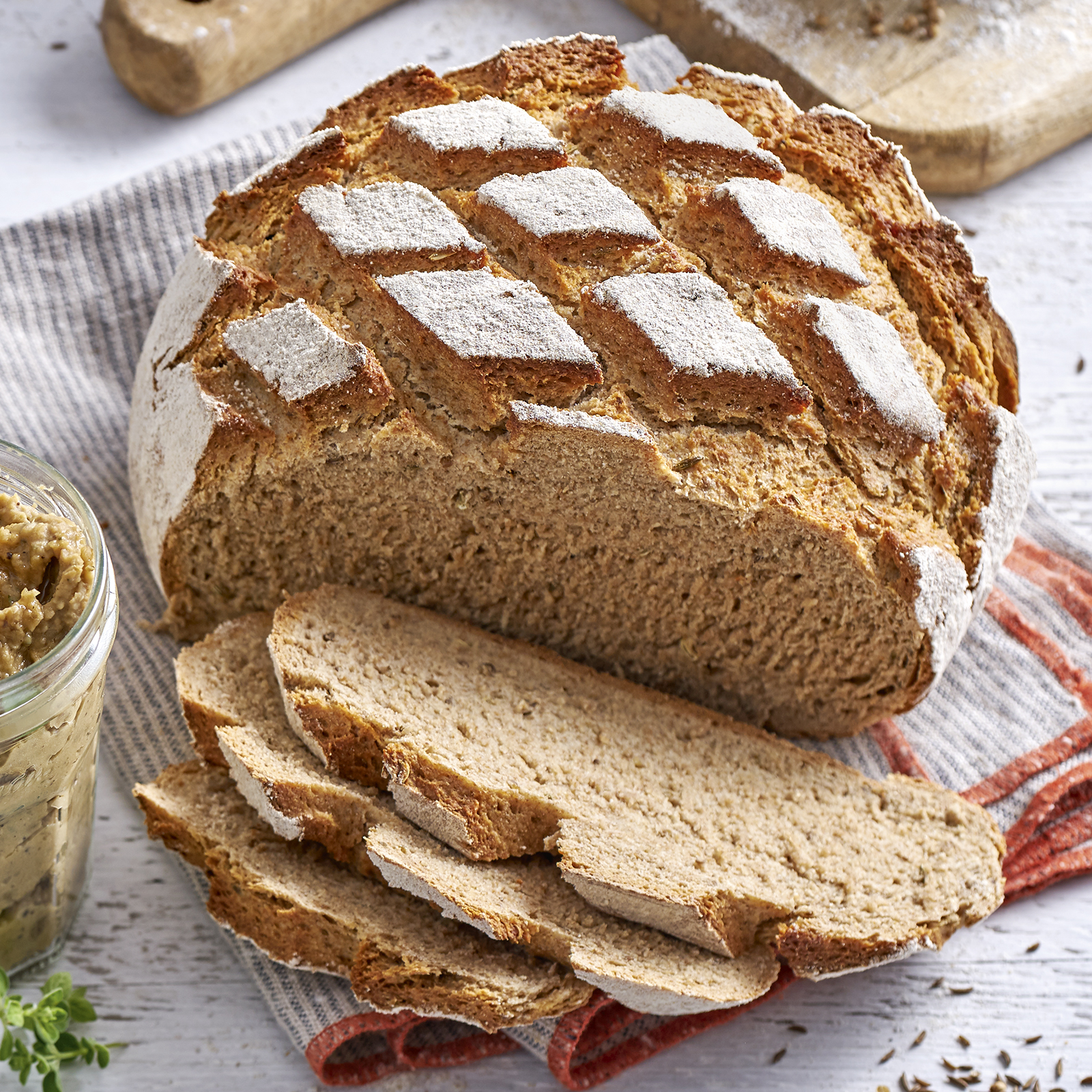 5 18 Tiroler Bauernbrot 1600x1600px