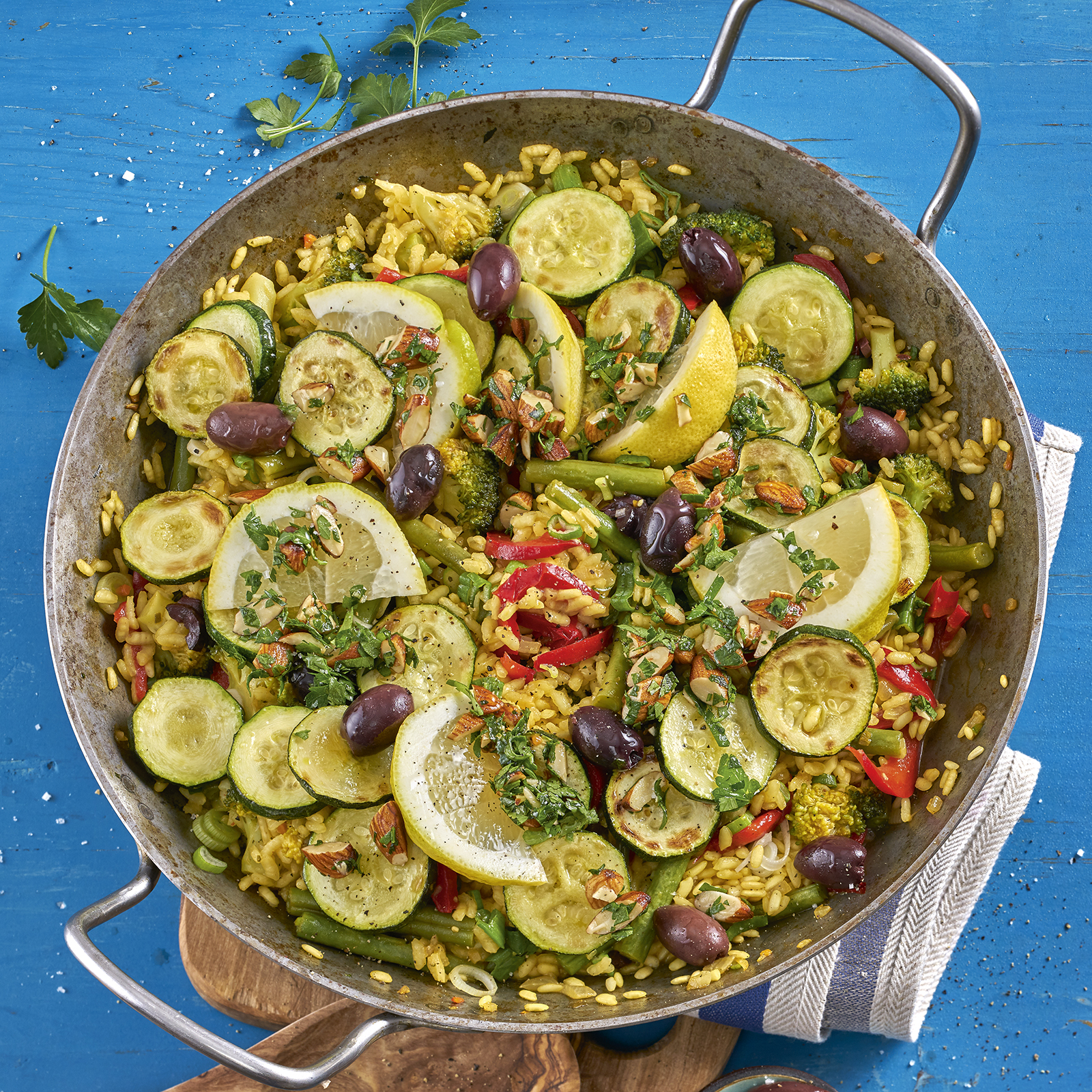 4 19 Gemuese Paella 1600x1600px