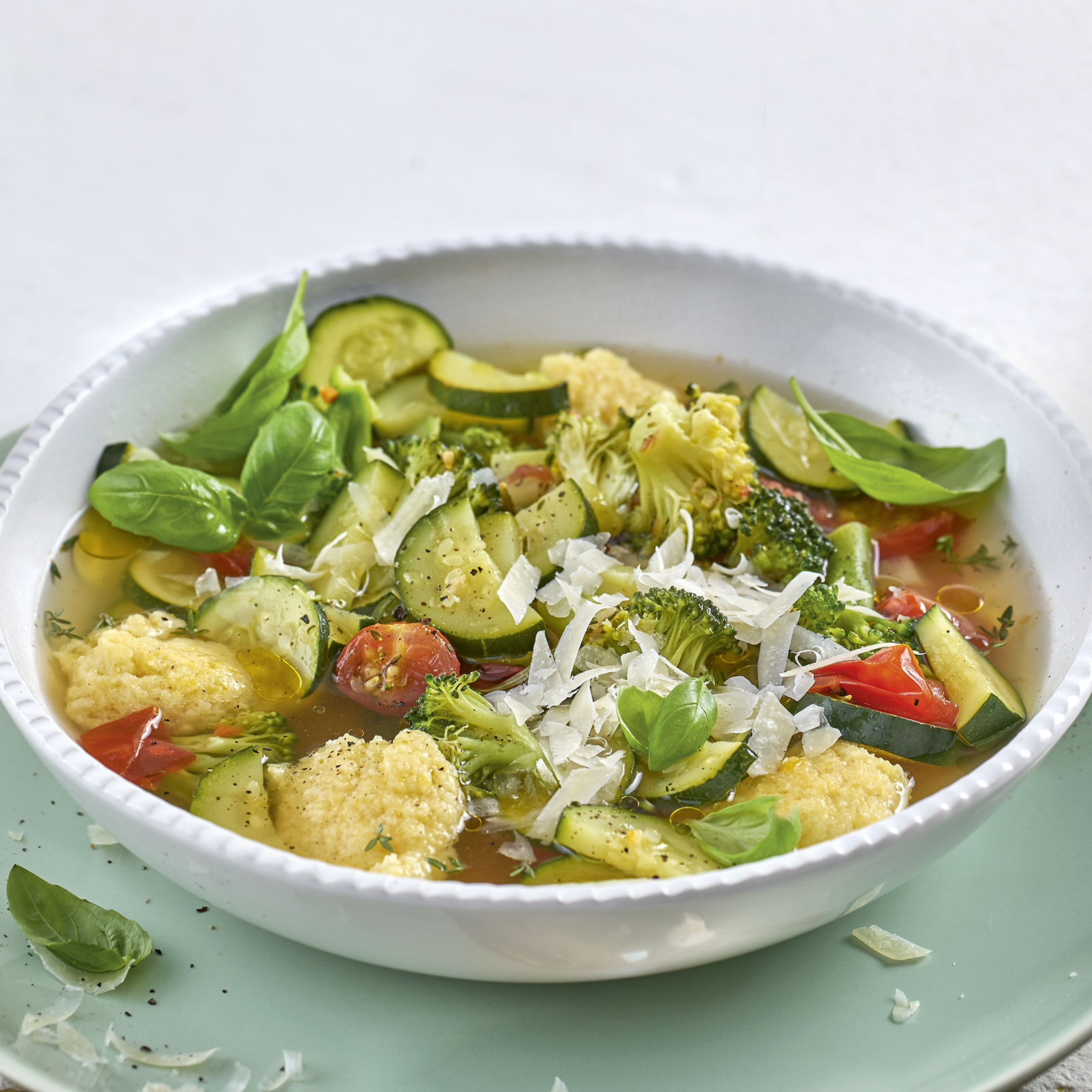 4 19 Zucchini Brokkoli Suppe 1600x1600px