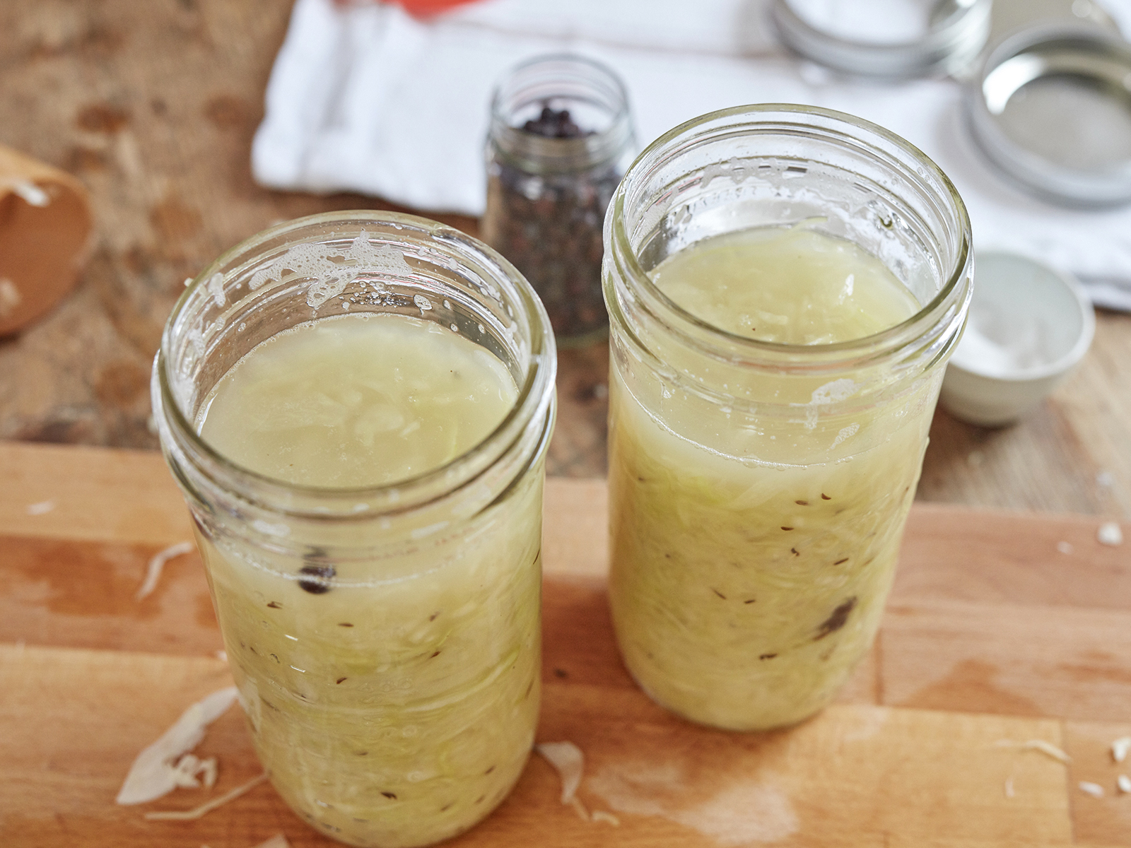 5 19 5 19 Frischkost Sauerkraut Grundrezept  1600x1200px Step 5