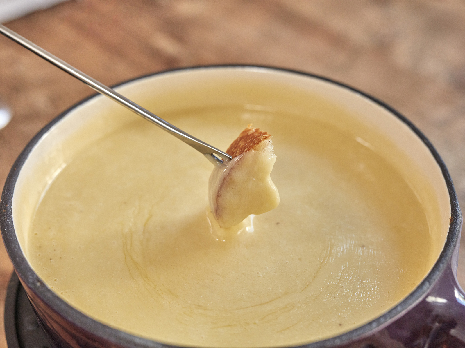 6 19 Kaesefondue 1600x1200px Step 10