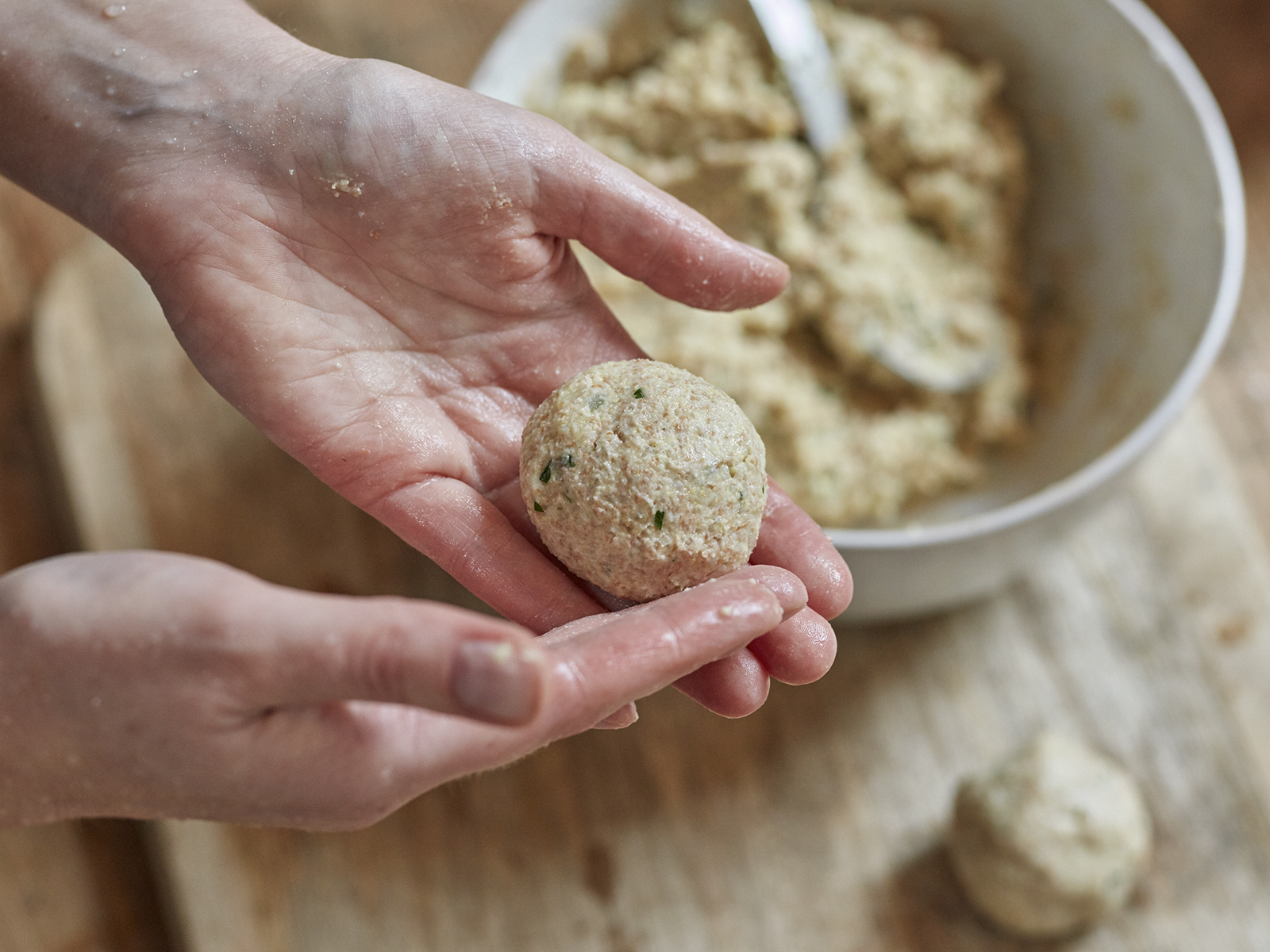 1 20 Curry Kuerbis Suppe Mit Hirsekloesschen Step 3 1600x1200px
