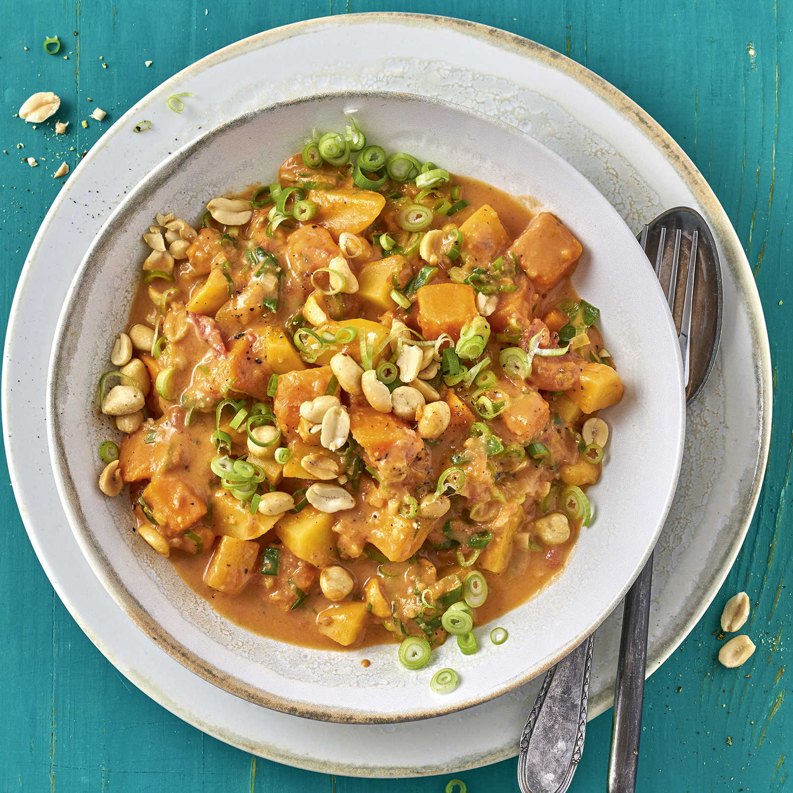 1 20 Erdnuss Kartoffel Gulasch 1600x1600px