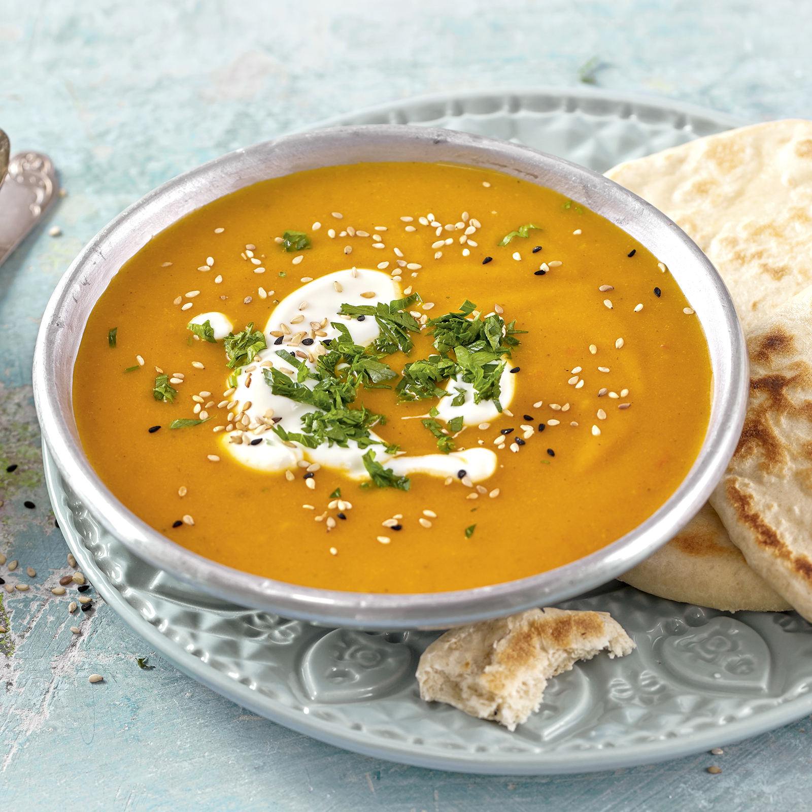 1 20 Marokkanische Moehrensuppe Mit Pfannenbrot 1600x1600px