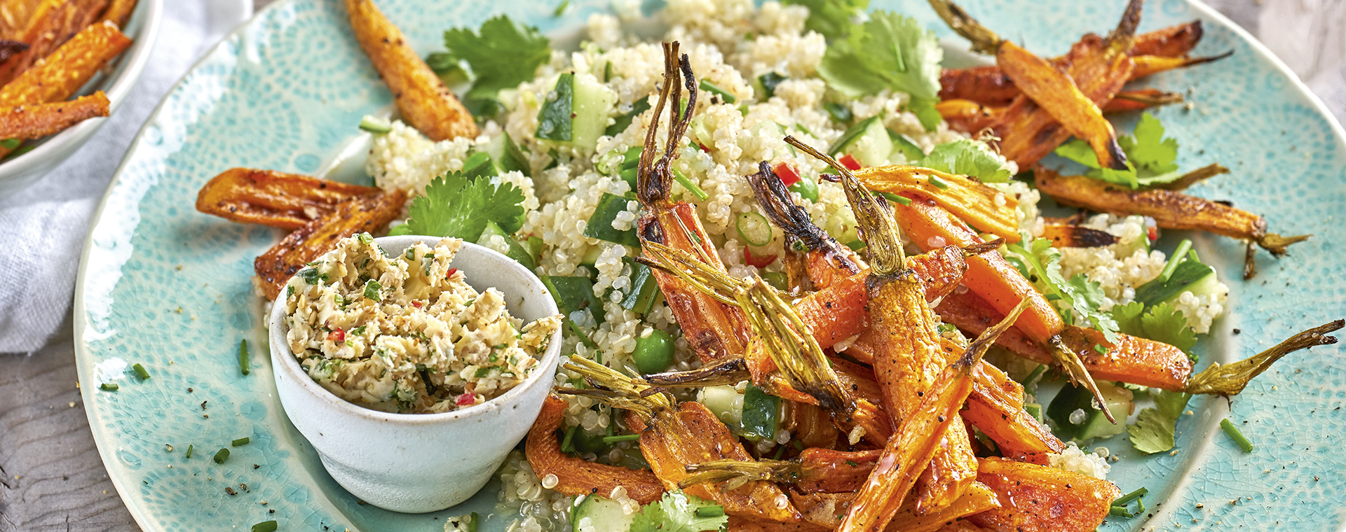 3 20 Quinoasalat Mit Jungen Ofenmoehren 1920x760px