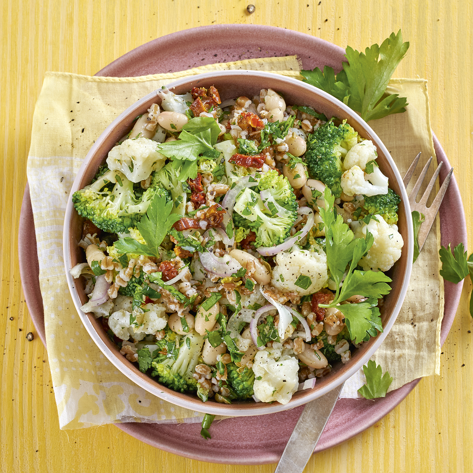 4 20 Kerniger Brokkoli Blumenkohl Salat 1600x1600px