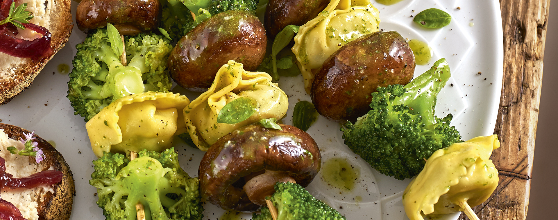 4 20 Tortellini Brokkoli Pilz Spiesse 1920x760px