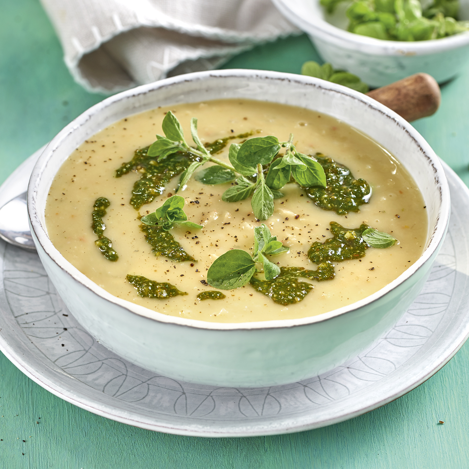 4 20 Weisse Bohnensuppe 1600x1600px
