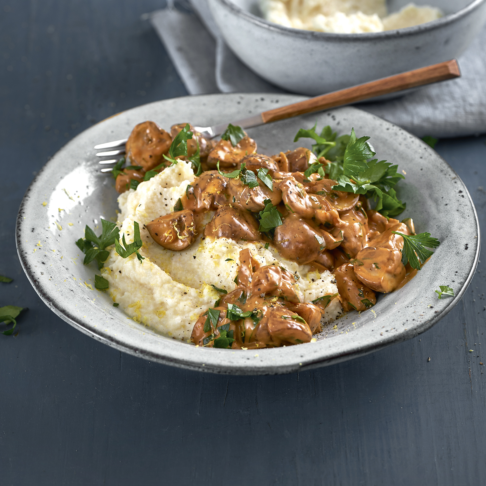 1 21 Pilzpfanne Mit Zitronigem Selleriepueree 1600x1600px