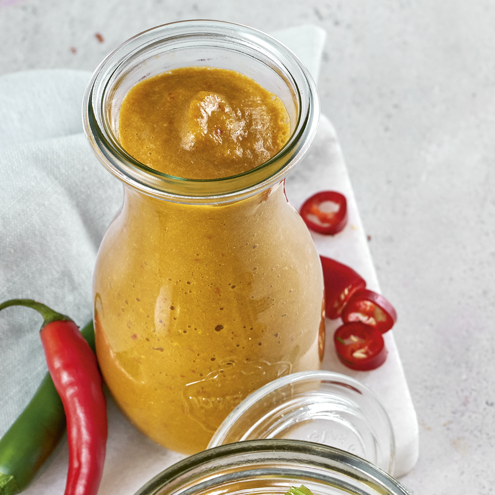 1 21 Scharfe Chili Paprika Sosse 1600x1600px