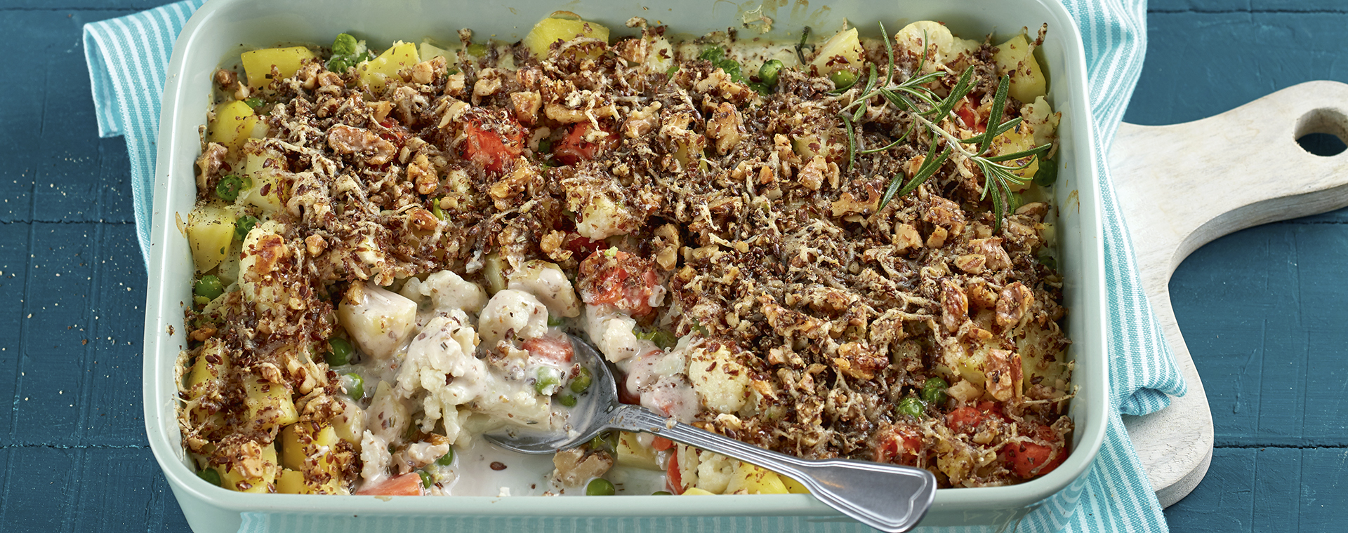 3 21 Gemueseauflauf Mit Walnuss Leinsamen Kruste 1920x760px