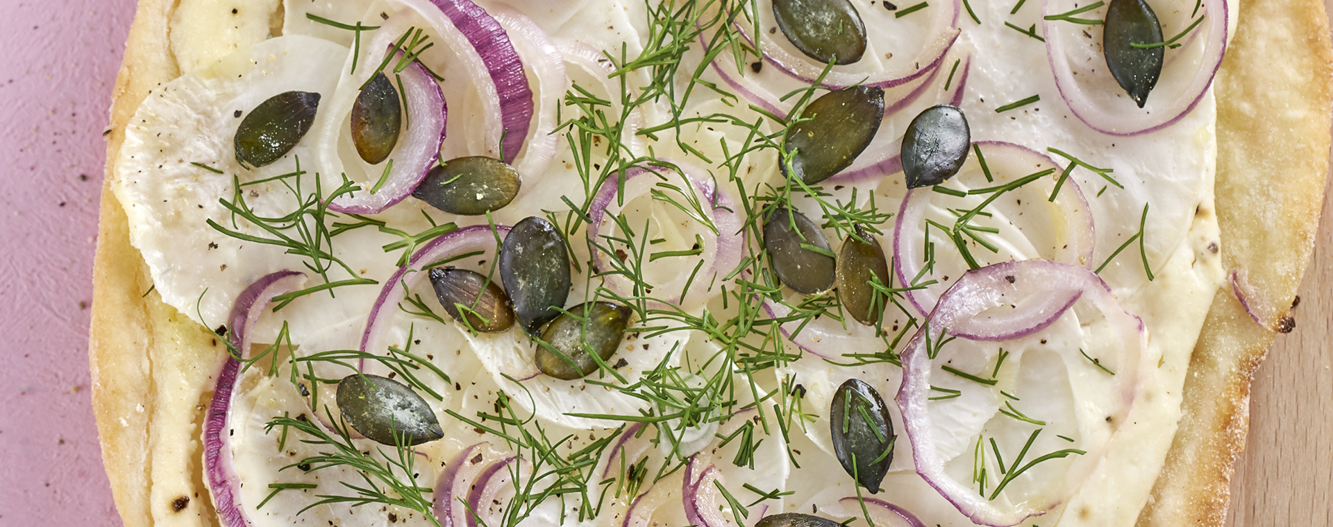 3 21 Mairuebchen Flammkuchen 1920x760px