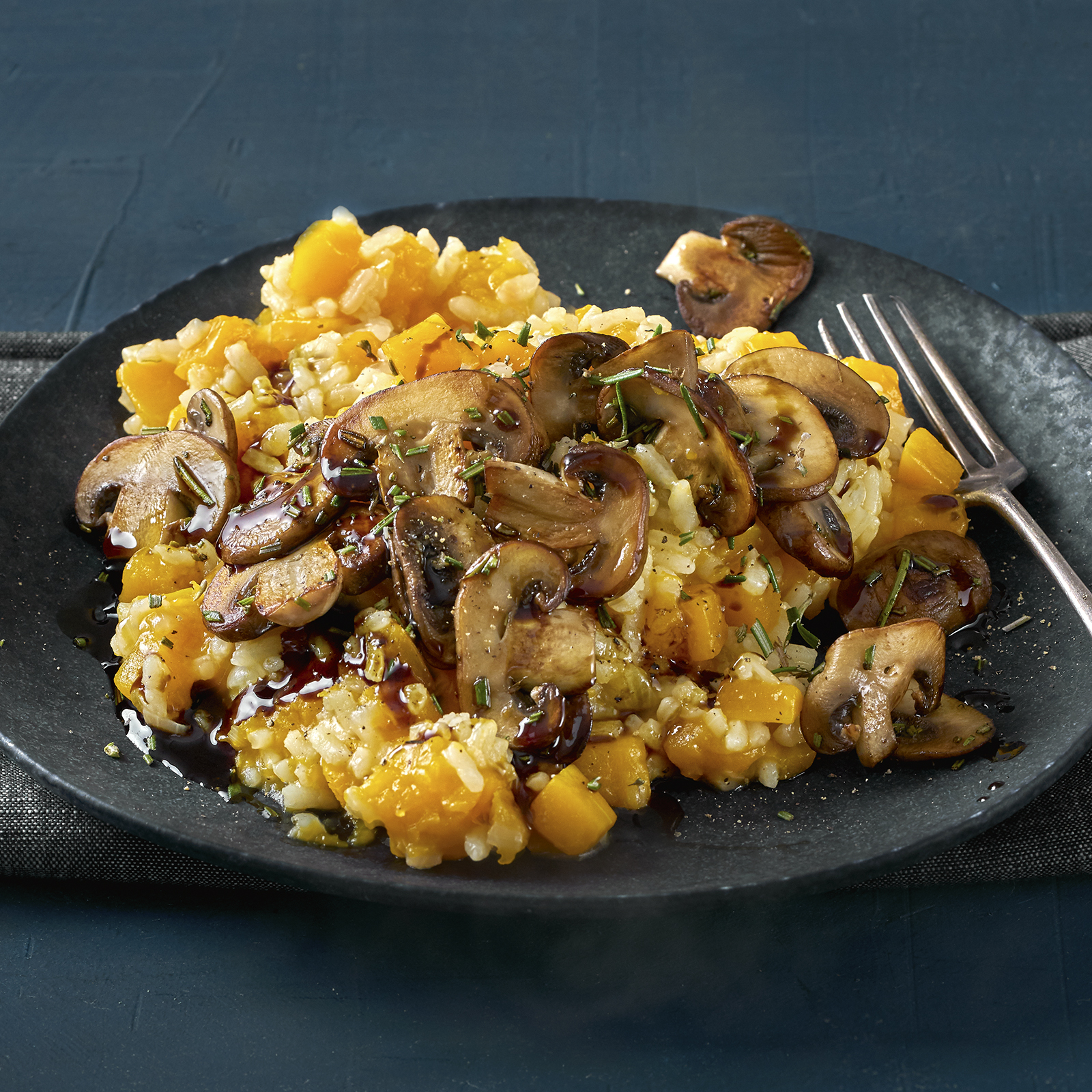 5 21 Kuerbisrisotto Mit Pilztopping 1600x1600px