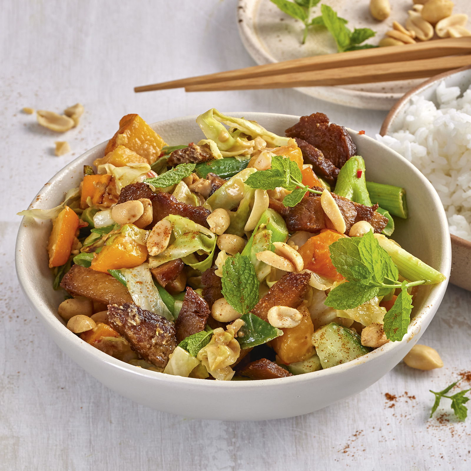 6 21 Asiatische Seitan Kuerbis Pfanne Mit Jasminreis 1600x1600px