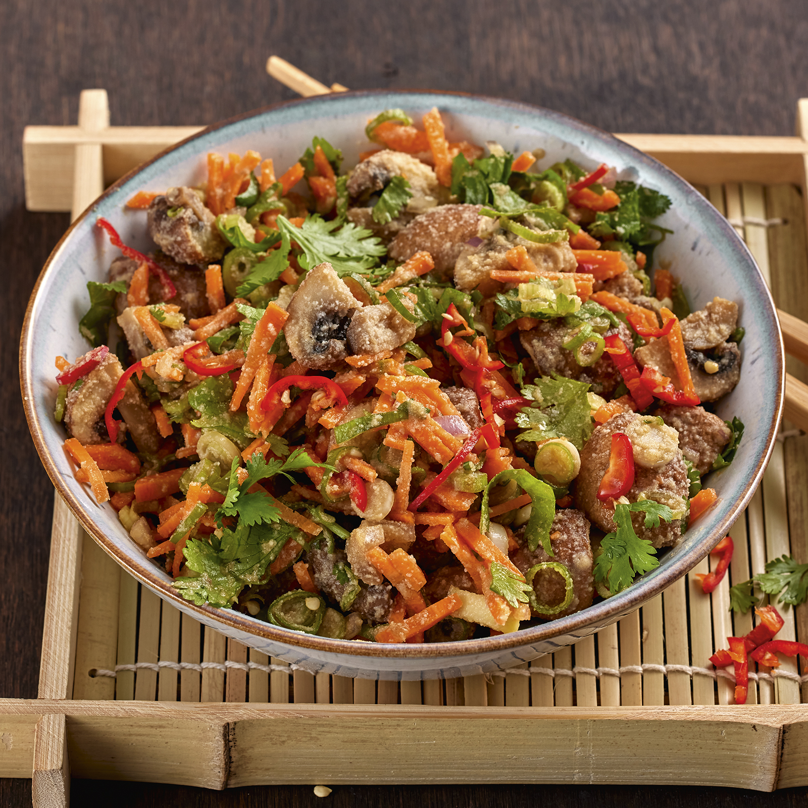 6 21 Salat Mit Geroestetem Reis 1600x1600px