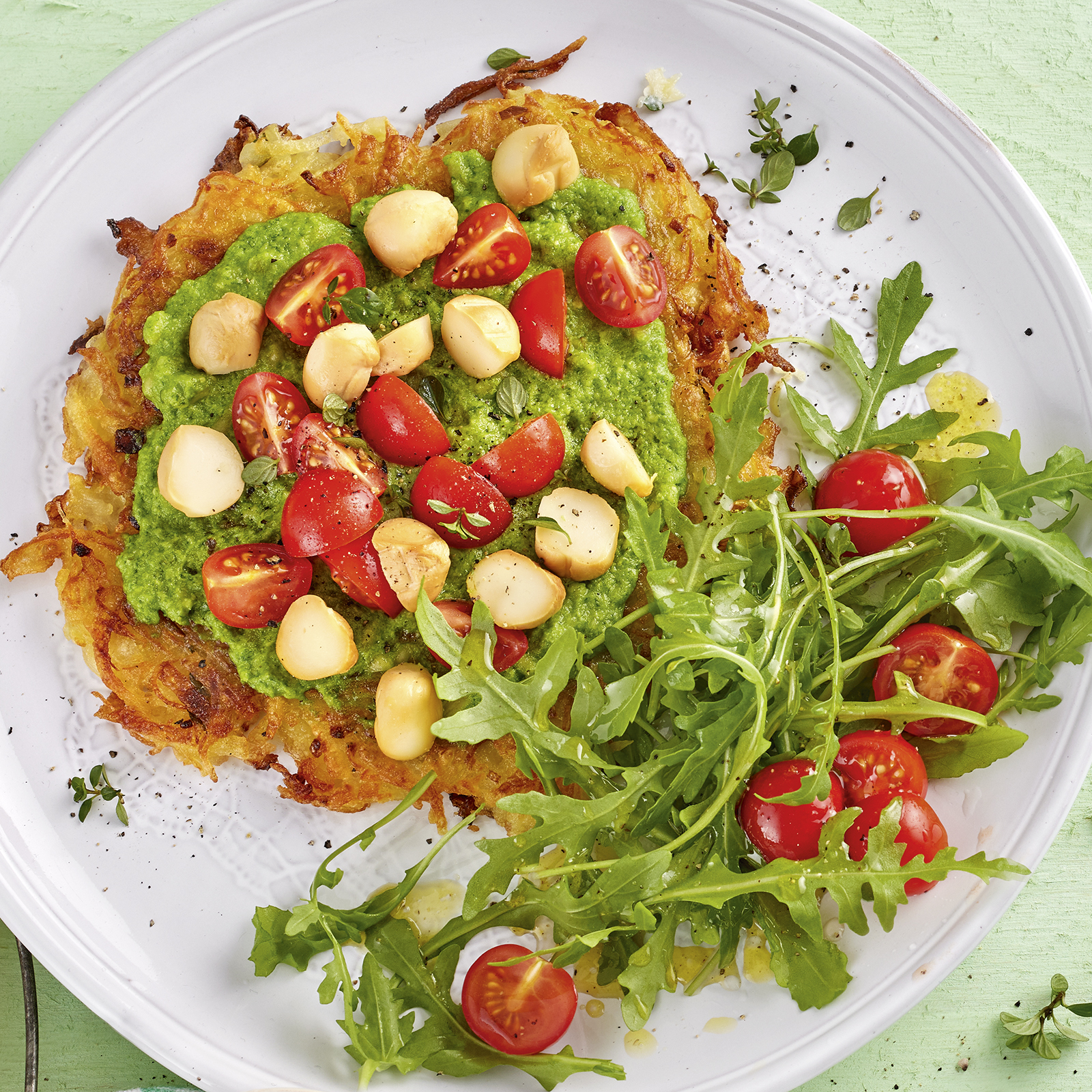 2 22 Roesti Mit Rucolapesto Scamorza Und Salat 1600x1600px