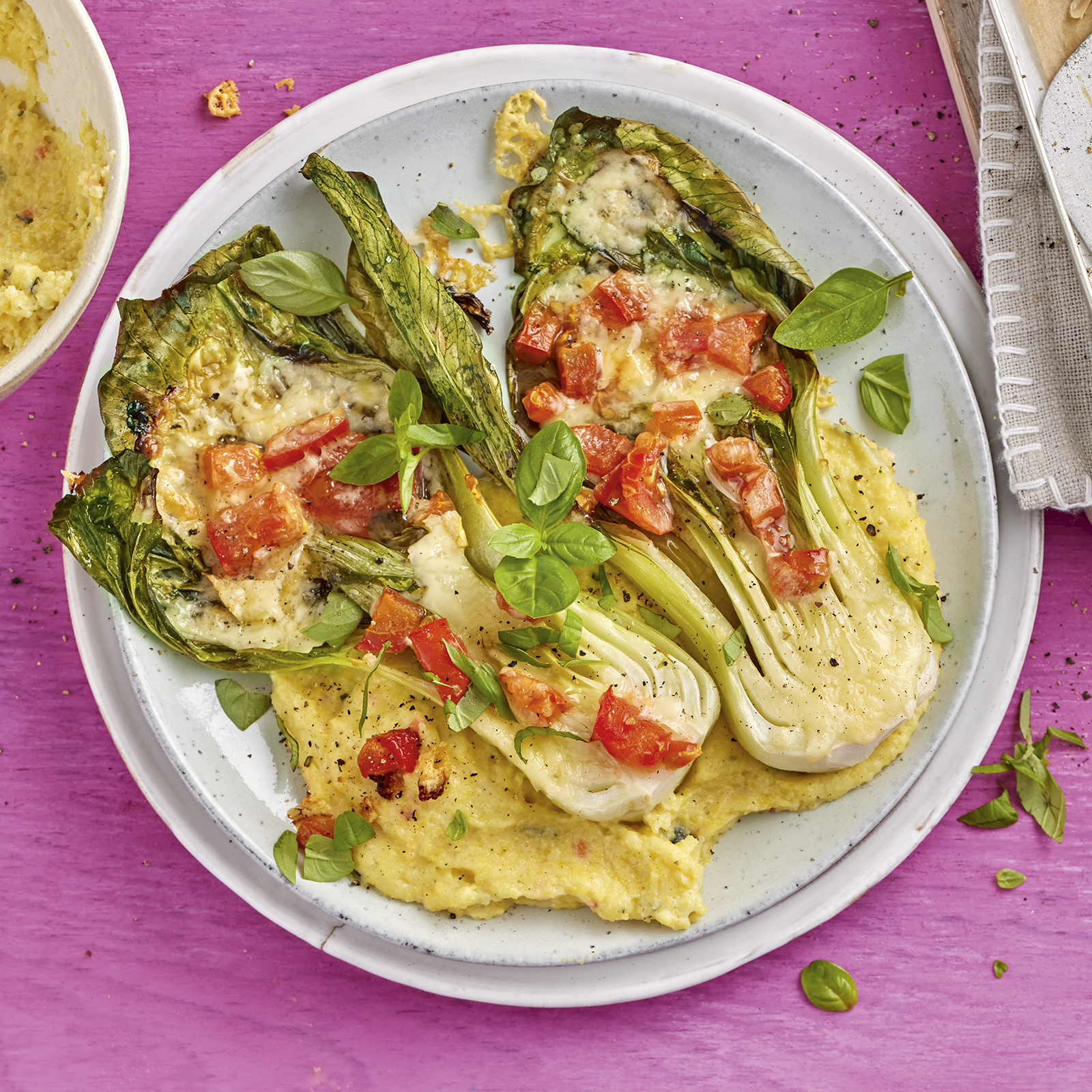 3 22 Gratinierter Pak Choi Mit Basilikumpolenta 1600x1600px