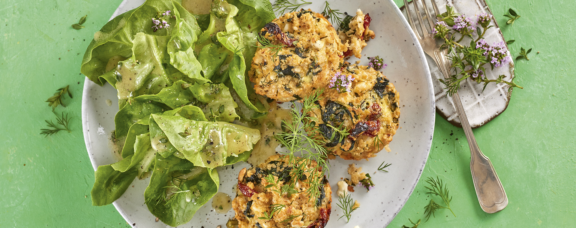 4 22 Couscous Spinat Muffins Mit Gruenem Salat 1920x760px