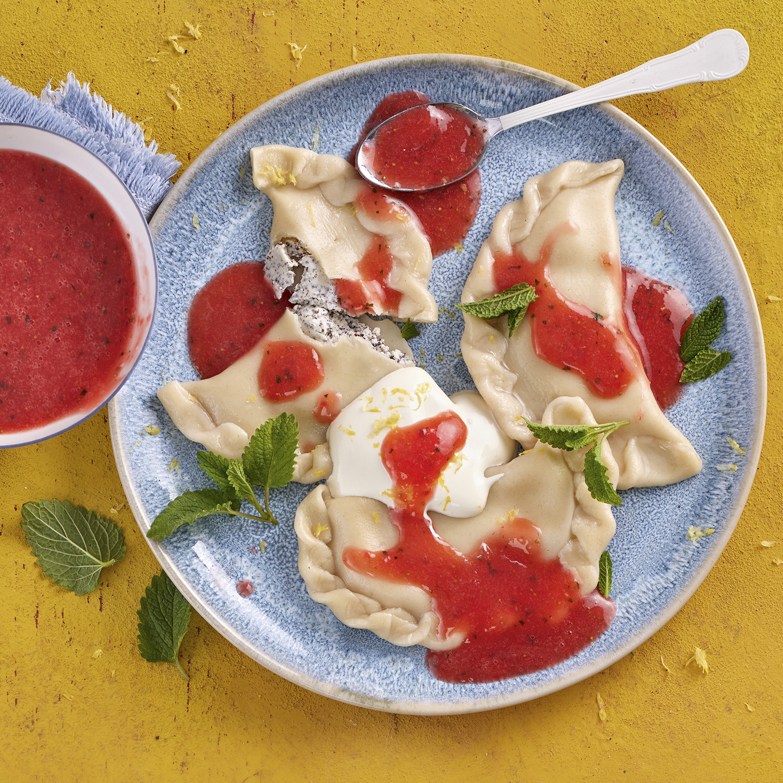 4 22 Varenyky Mit Quark Mohn Fuellung 1600x1600px