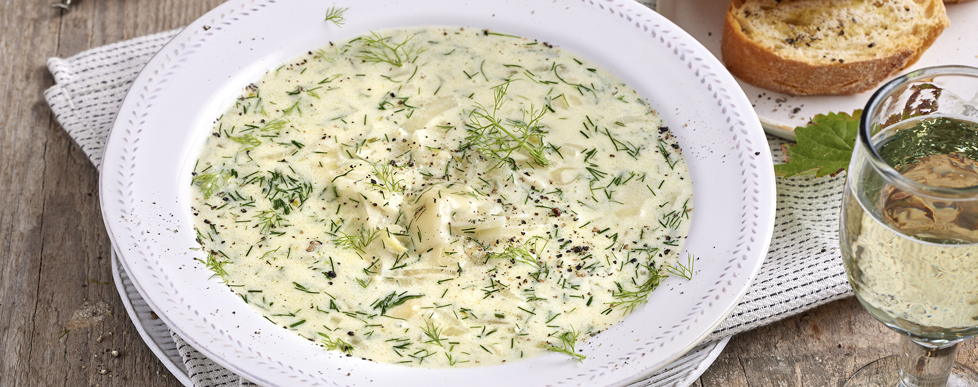 5 22 Fenchel Kaese Suppe Mit Baguette 1920x760px