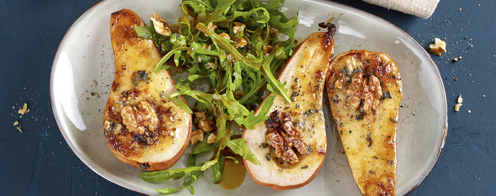 5 22 Gebackene Birnen Mit Kaese Nuss Fuellung 1920x760px