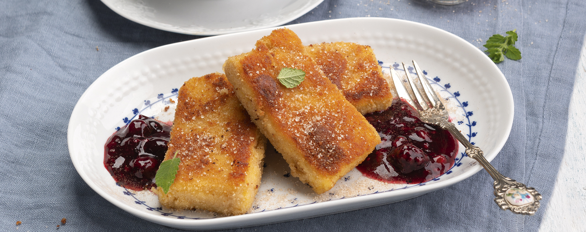 5 22 Griessschnitten Mit Roter Gruetze 1920x760px