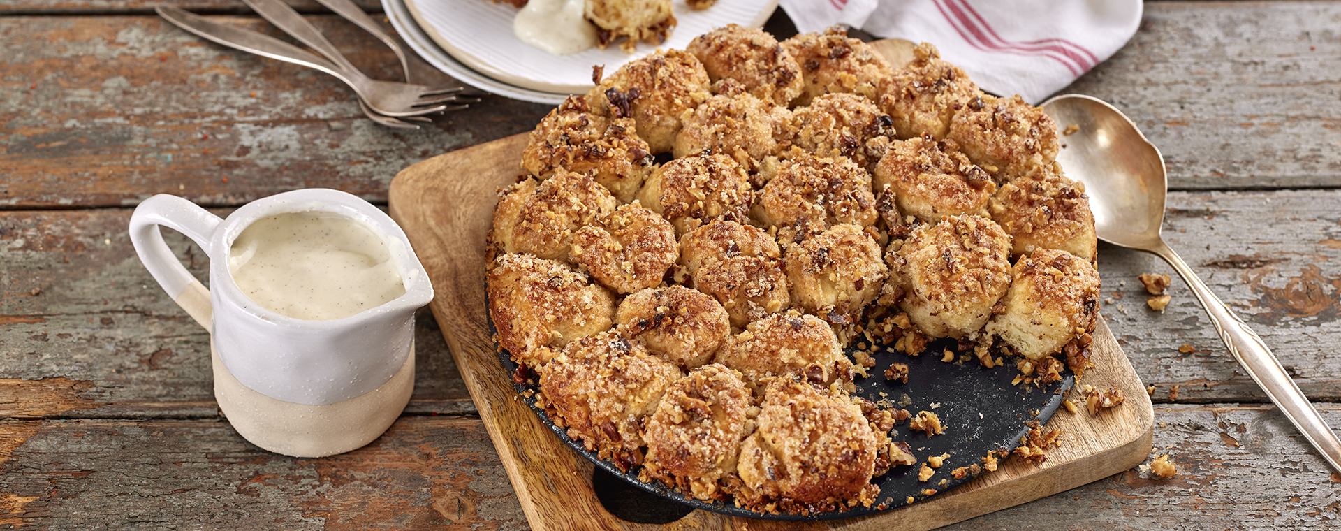 6 22 Kleine Hefebuchteln Im Walnussmantel 1920x760px