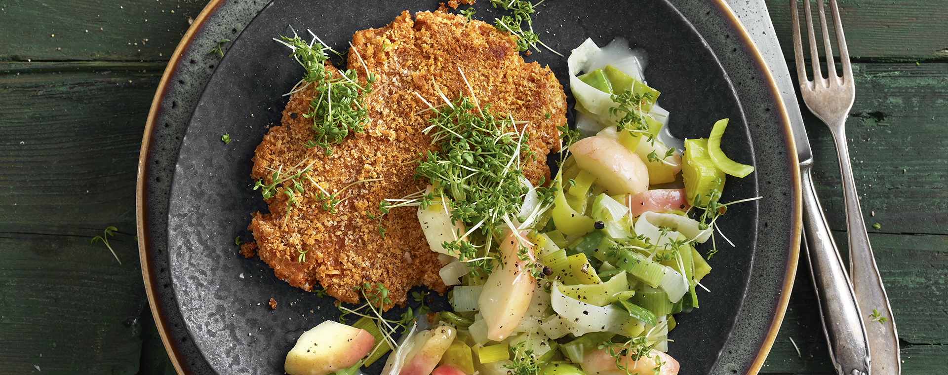 1 23 Haferflockenschnitzel Mit Lauchgemuese 1920x760px